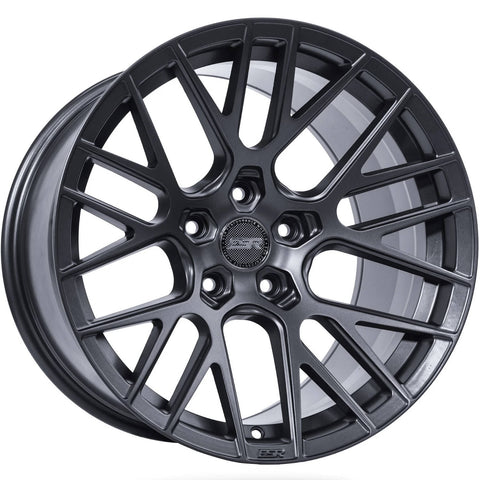 ESR Gray RF11 18x10.5 5x4.5 22mm Wheel (80552022 RF11MGR 5X114)